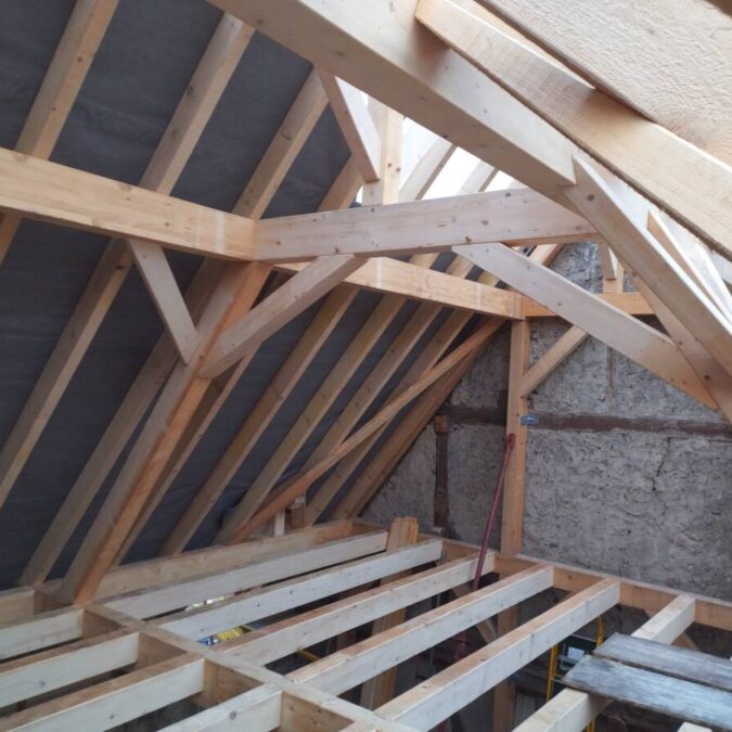 Charpente traditionnelle en neuf et r&eacute;novation pr&egrave;s de Guebwiller et Buhl Rixheim 0